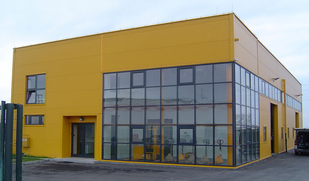 Steel structures for buildings